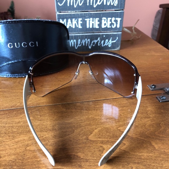 GUCCI brown and cream sunglasses - Picture 4 of 6